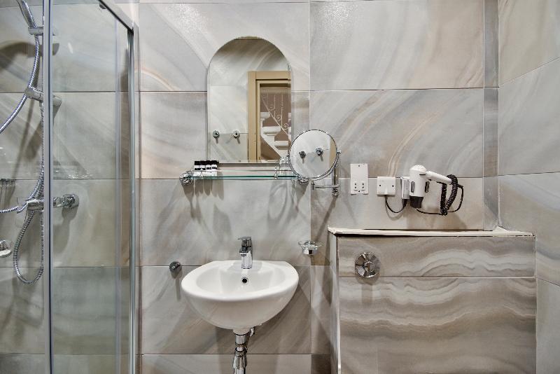 The British Suites La Valeta Exterior foto